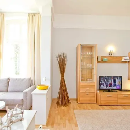 Dora App 06 公寓 *